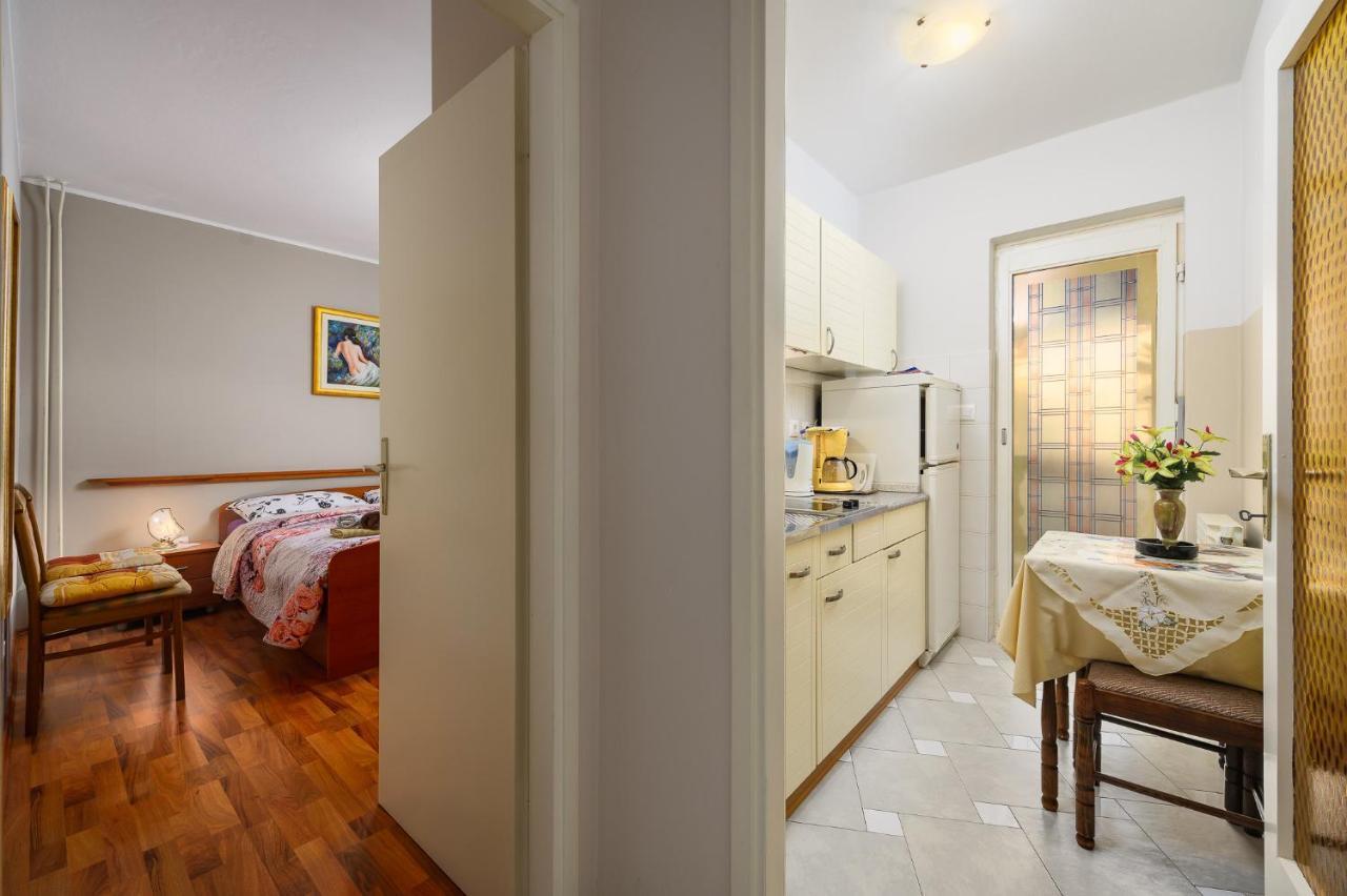House Alma Apartman Poreč Kültér fotó