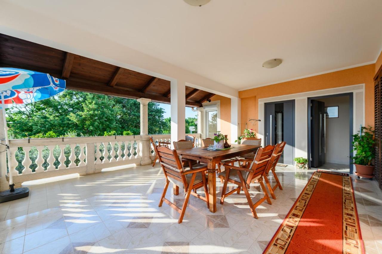 House Alma Apartman Poreč Kültér fotó